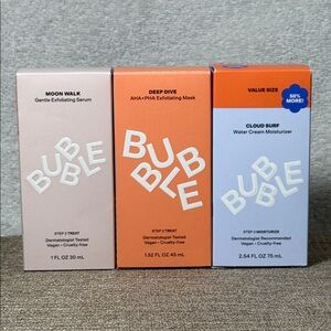 Exfoliating and Moisturizing Set - NIB
